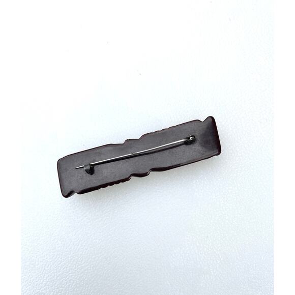Bakelite Brown Carved Brooch ~ Pin
